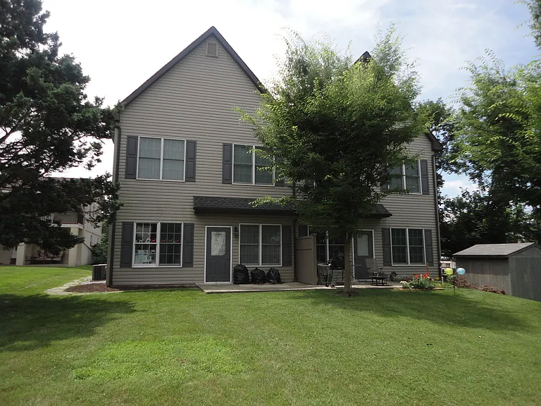 205 S Broom St — Photo 11