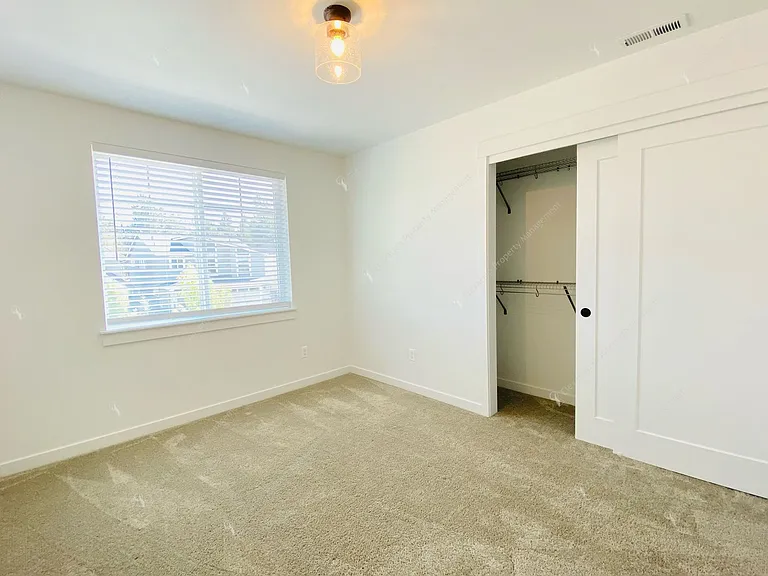 20756 SE Iron Horse Ln — Photo 31