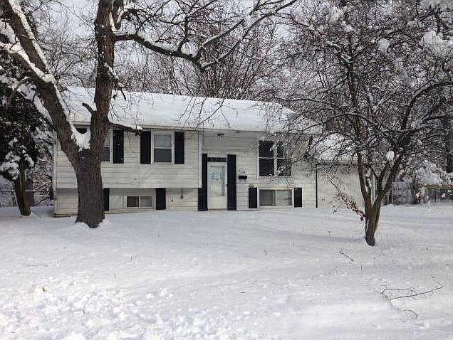 1st image of 6114 Kingsbee Ct