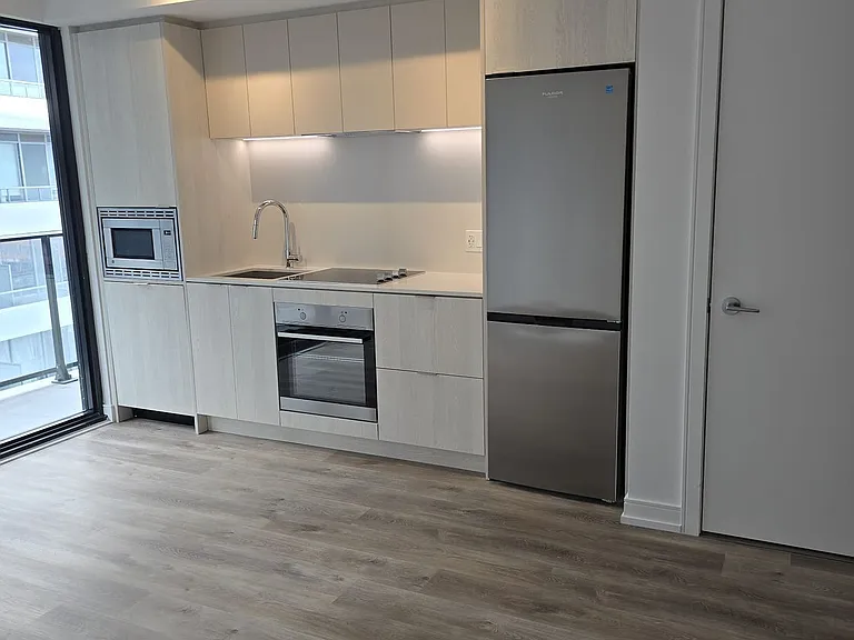 1 Jarvis St #1018 — Photo 5