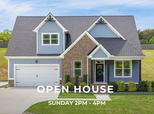 1164 Dreamfield Dr, Soddy Daisy, TN 37379