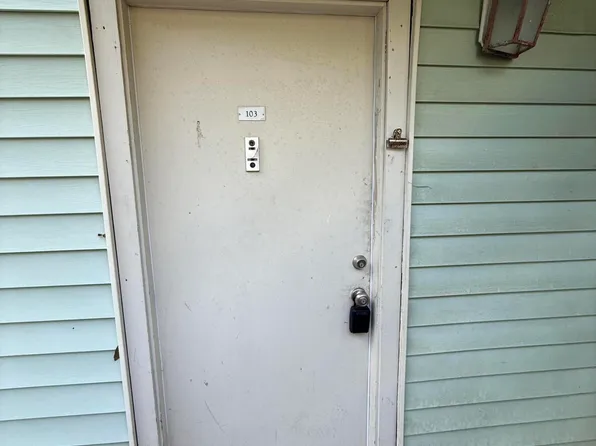 200 High Meadows Blvd APT 103, Lafayette, LA 70507