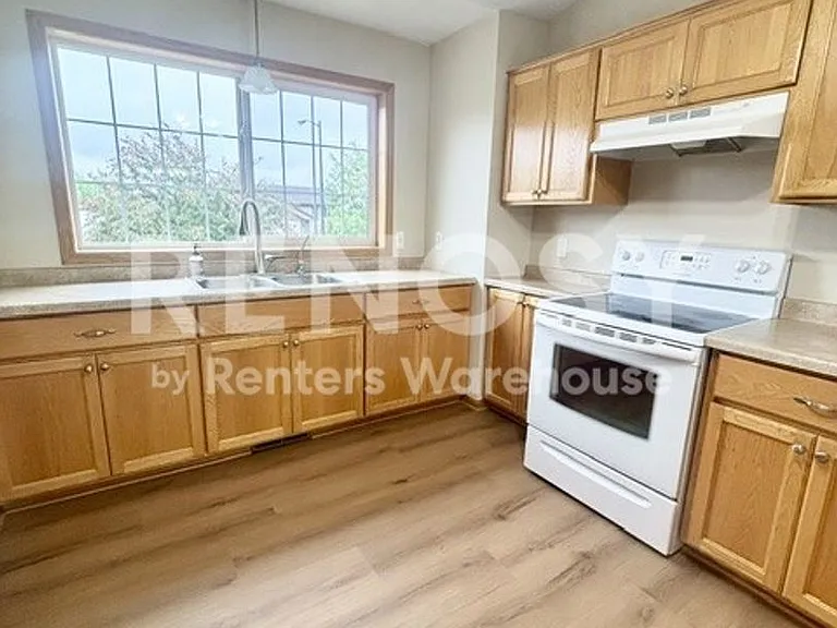 605 7th Ave SW — Photo 31
