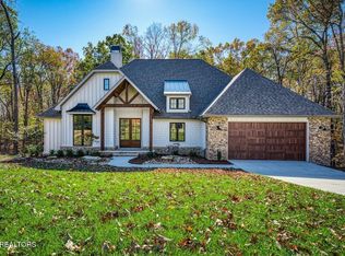 103 Chestnut Ridge Ln, Crossville, TN 38558