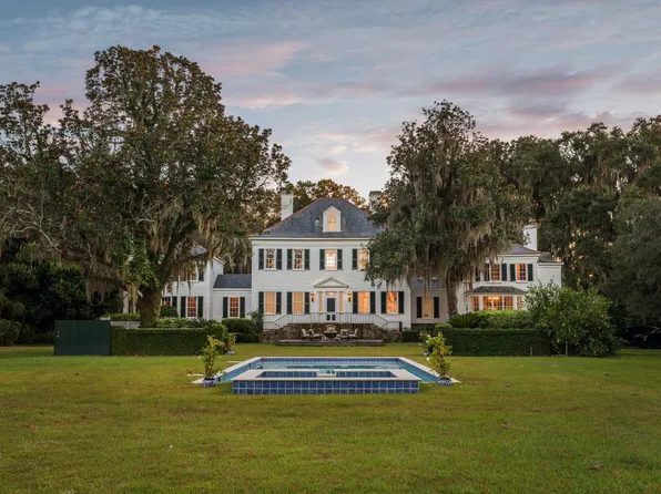 1305 River Rd, Yemassee, SC 29945