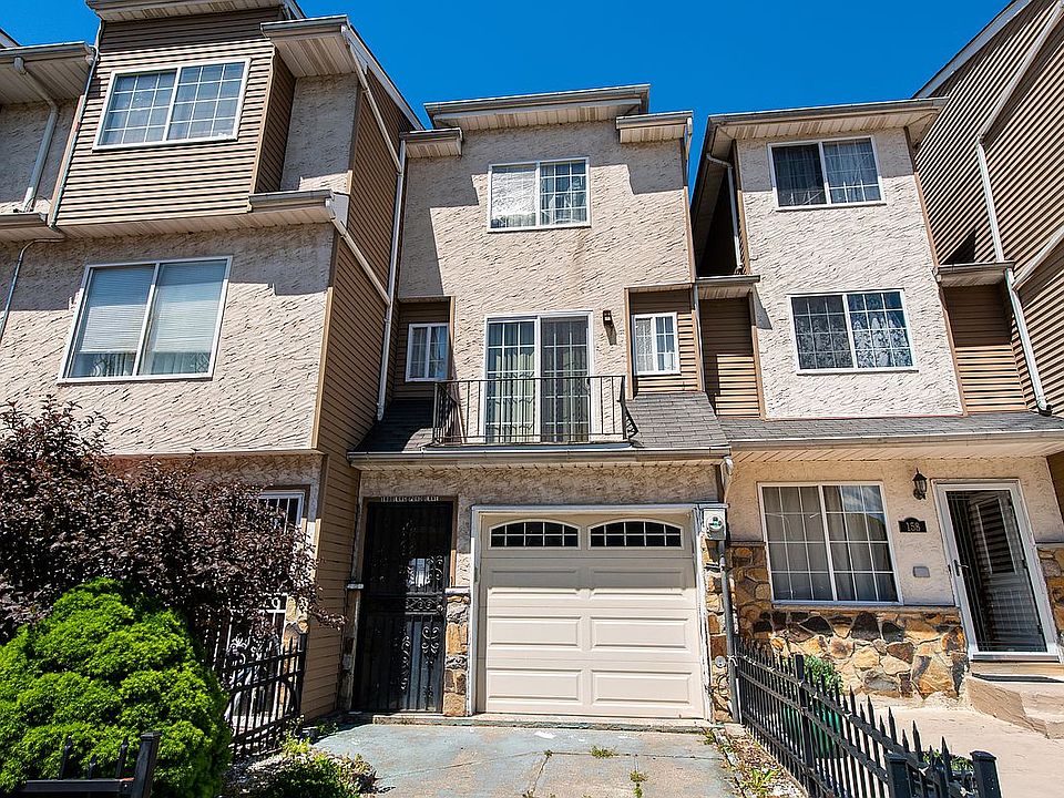 1st image of 160 Long Pond Ln