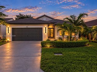 341 SW 182nd Way, Pembroke Pines, FL 33029