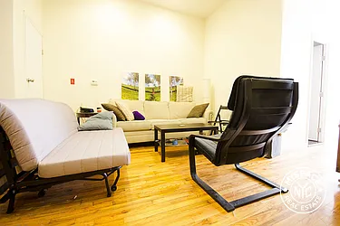 Rented by MySpaceNYC