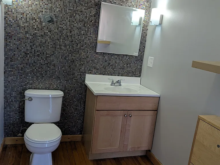 325 Lafayette St #8106 — Photo 5