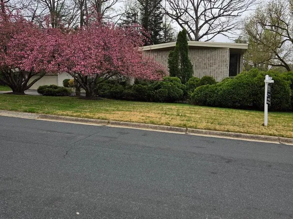 7146 River Rd, Bethesda, MD 20817