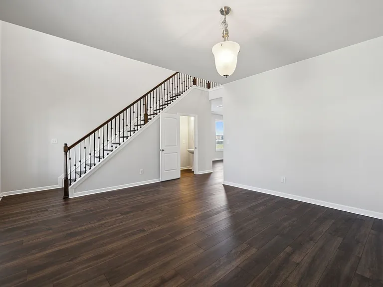 1222 Westlawn Blvd — Photo 8