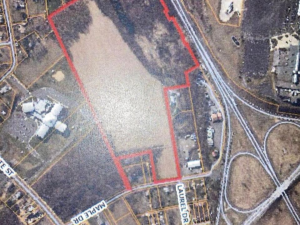 1st image of 0 Maple Dr