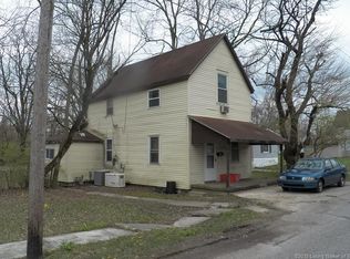 29 La Salle St, Sellersburg, IN 47172