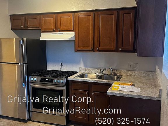 4th image of 5813 E 26th St #5815-02