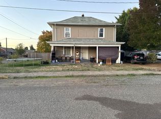 319 SE 2nd Ave, Estacada, OR 97023