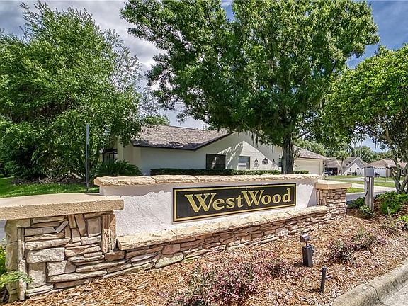 3rd image of 3202 Thackery Way