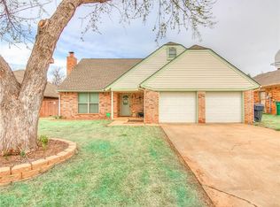 11213 NW 110th St, Yukon, OK 73099