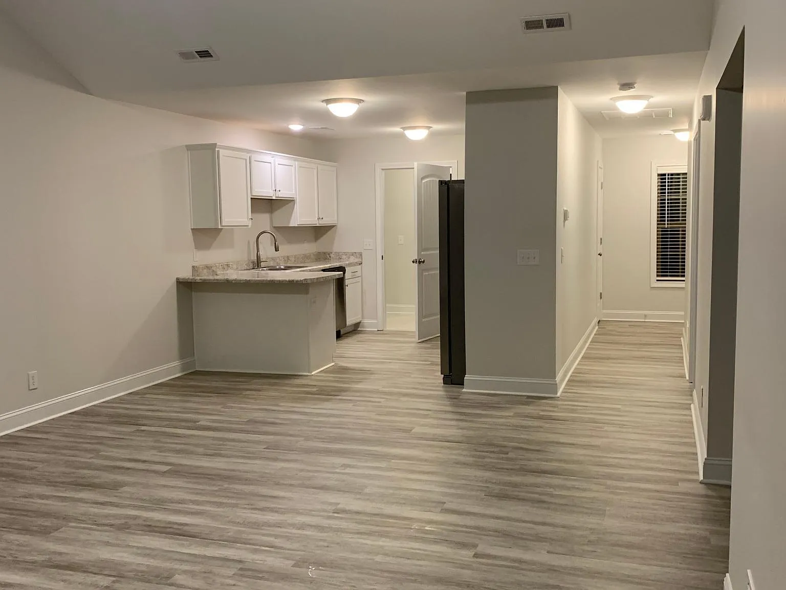 631 Cardinal Point — Photo 3