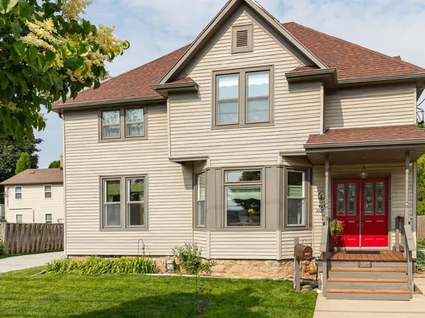 1009 N Union St, Appleton, WI 54911