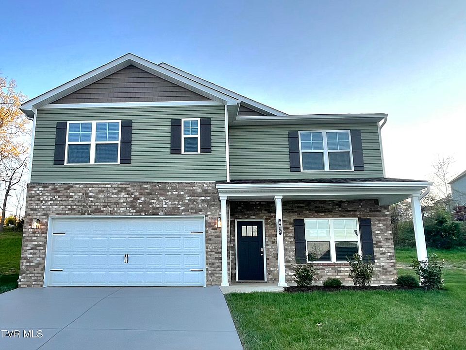 1st image of 698 Saint Andrews Dr