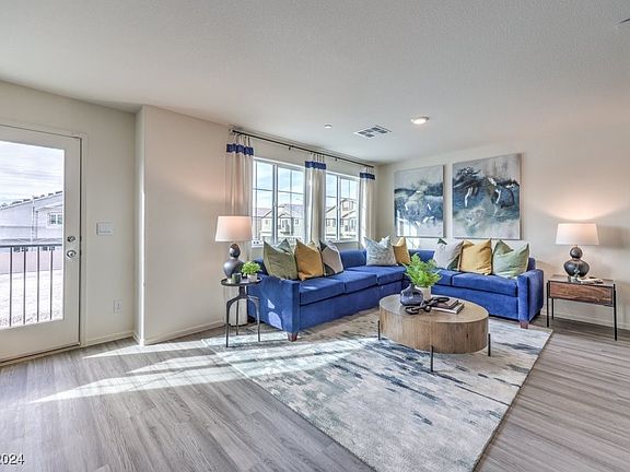 4th image of 7935 Aurora Sky St #651
