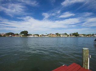 2208 Donato Dr, Belleair Beach, FL 33786