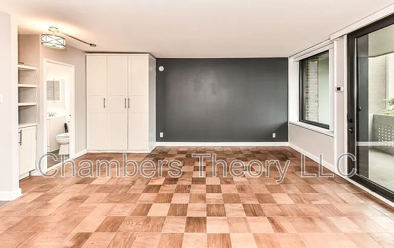 1250 4th St SW #W303 — Photo 12