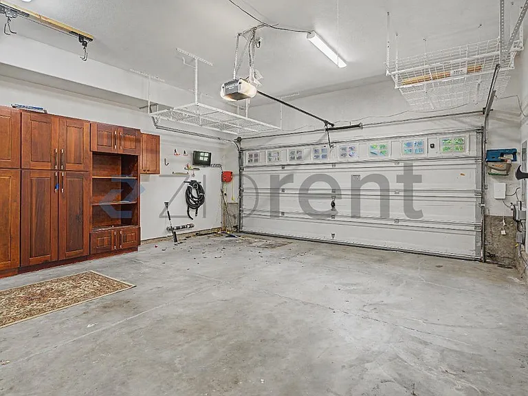 132 NE 63rd Ave — Photo 26