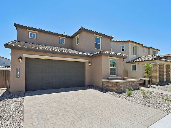3rd image of 21473 E SPARROW Drive