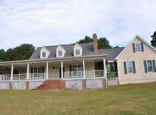1000 Twin Rivers Ln, Greensboro, GA 30642