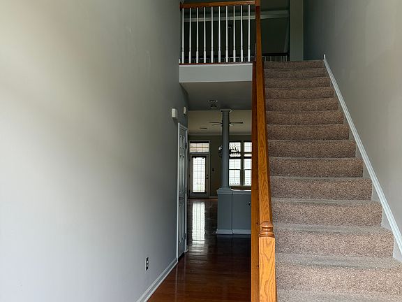 2nd image of 3120 Abruzzo Pl