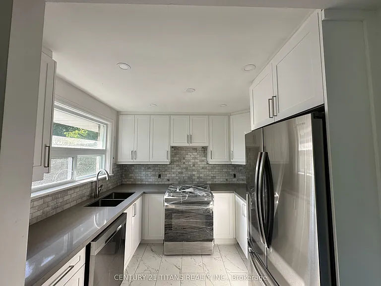 192 Island Rd — Photo 3