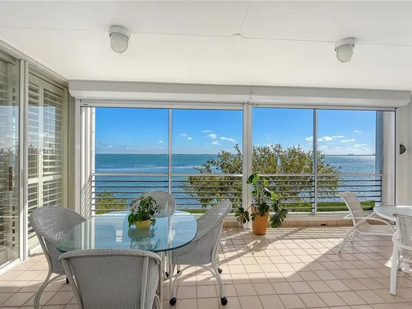 2410 Harbourside Dr APT 142, Longboat Key, FL 34228