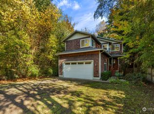 8141 24th Ave SW, Seattle, WA 98106