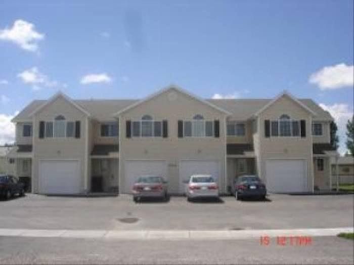 1st image of 3678 Deloy Dr APT 4