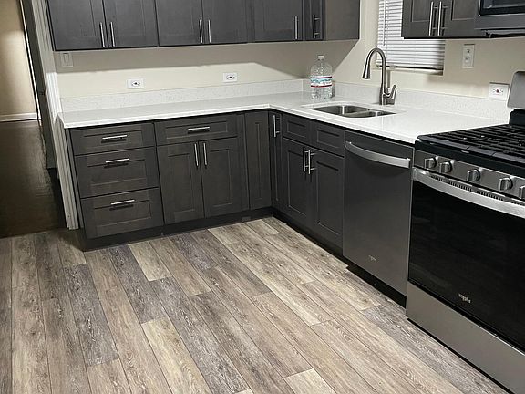 2nd image of 8732 S Blackstone Ave #2