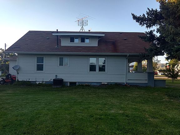 Back yard view of house