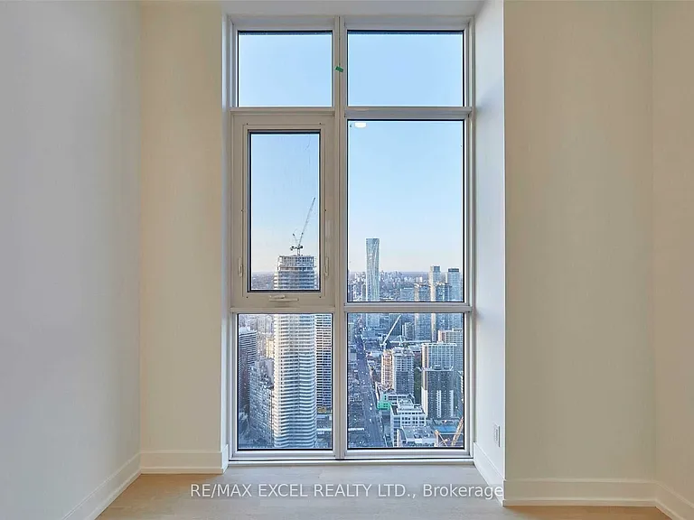 7 Grenville St #6403 — Photo 16