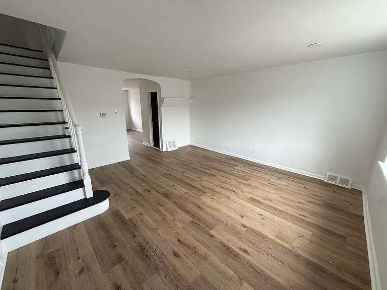 614 Mayfair St — Photo 14
