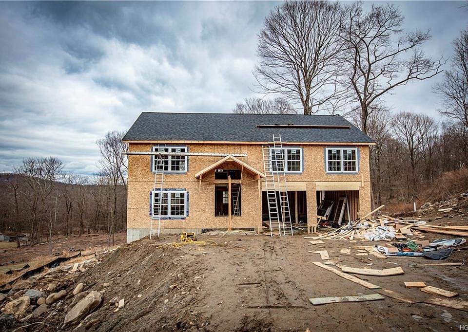 1st image of 96 Kentview Dr