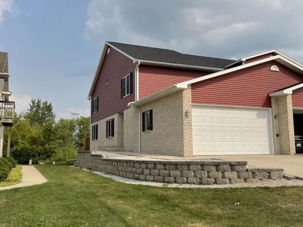 2923 Kentville Dr, Sun Prairie, WI 53590