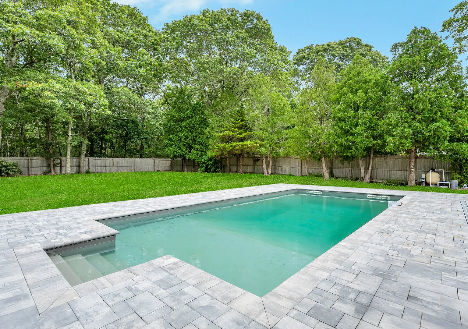 Modern Southampton Retreat with Private Pool & Lush Outdoor Oasis — Photo 2