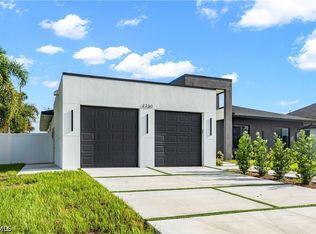 2700 SW Embers Ter, Cape Coral, FL 33991