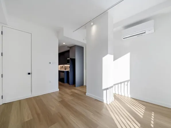 931 Carroll Street image 1 of 31