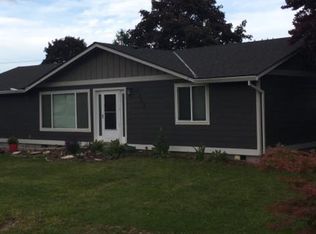 3223 Mud Alley Dr, Hood River, OR 97031