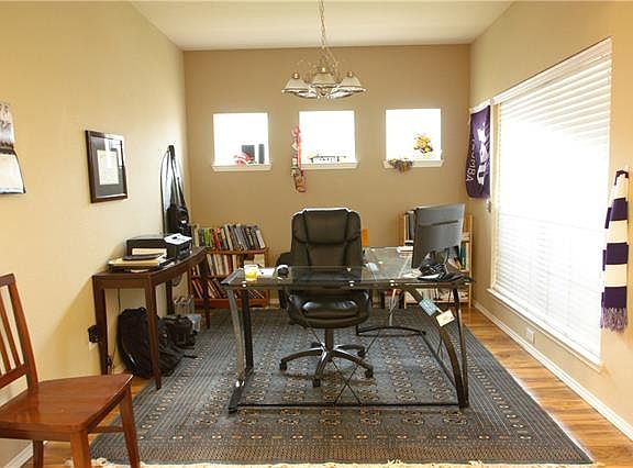 3rd image of 10333 Trevino Ln
