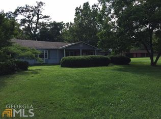 11621 Post Rd, Shady Dale, GA 31085