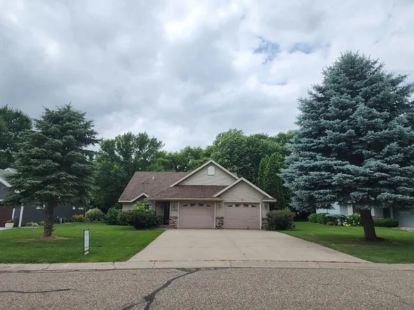 1260 Cypress Dr, Annandale, MN 55302