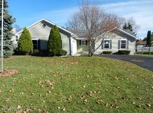 7134 Michael Dr, Hudsonville, MI 49426