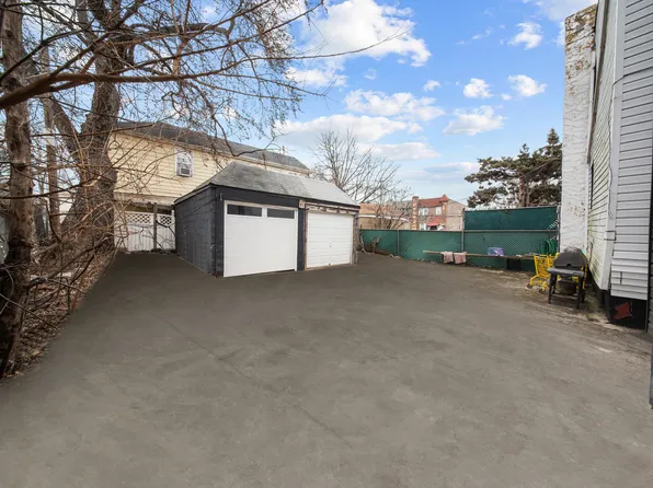 4617 Clarendon Road image 15 of 16